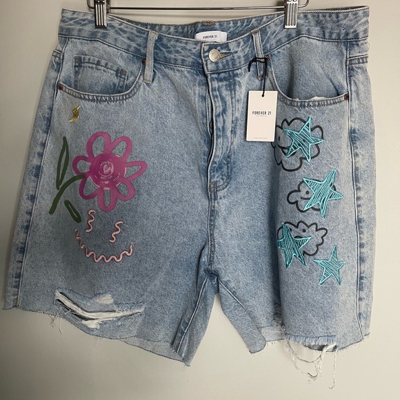 Forever 21 Light Blue Jean Shorts with Pink and Teal Embroidery size 32 NWT - Picture 1 of 8